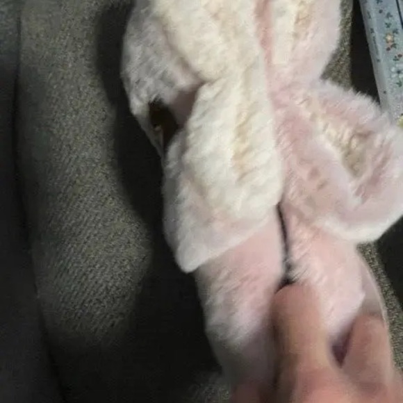 Harry Potter Ron Weasley Pink Fuzzy Booties Slippers Boots - Picture 5 of 6